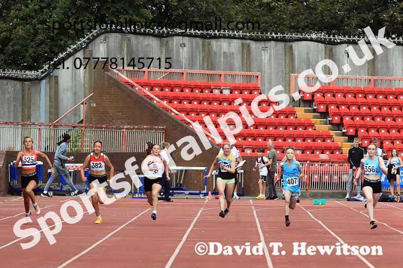 100 metres, Gateshead Tartan Games.  Photo: David T. Hewitson/Sports for All Pics